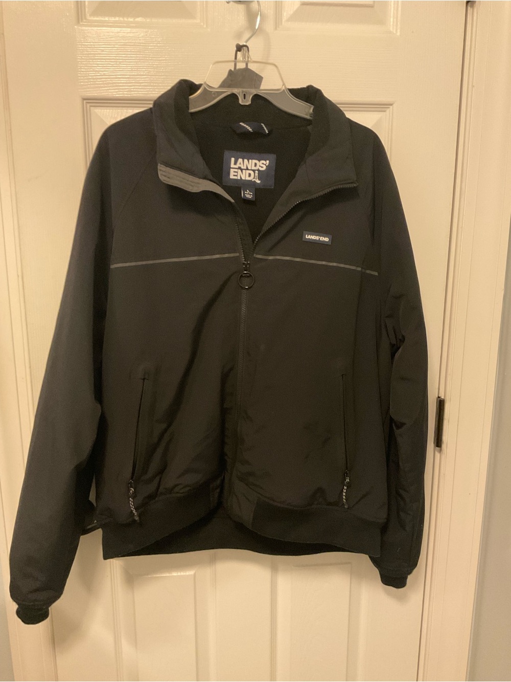 Lands' End Men's Black Windbreaker Softshell Jacket. L (42-44)